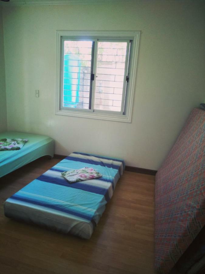 Cat Japanese Only At Uh Huh House Hostel Cebu Bagian luar foto